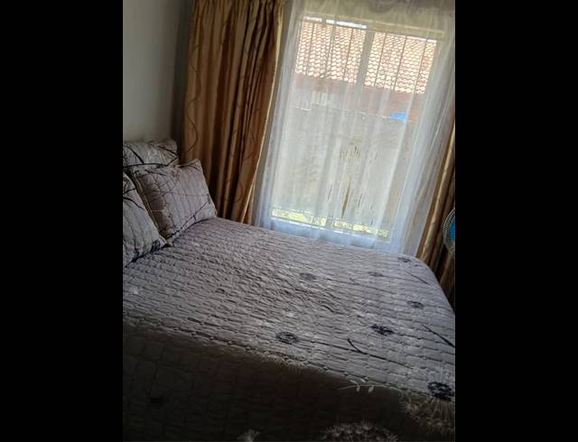 3 BEDROOM HOUSE FOR SALE IN PROTEA GLEN